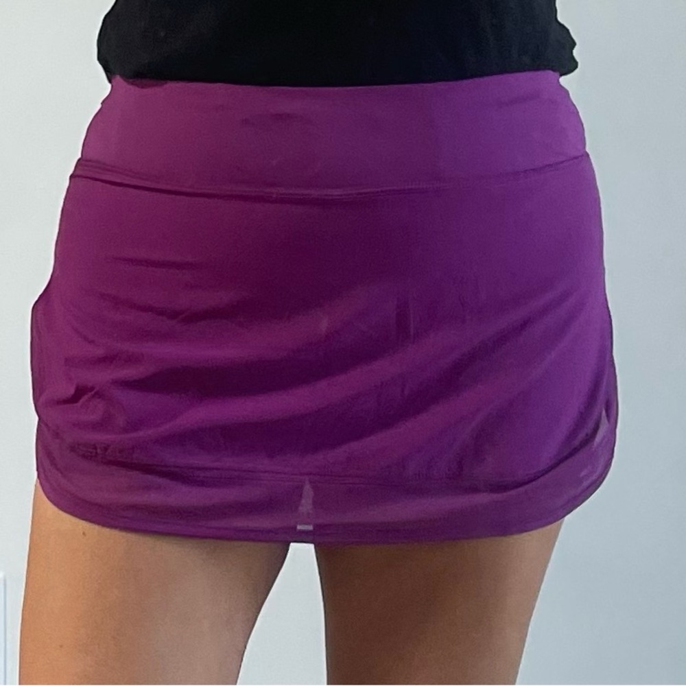 Lululemon tennis/run, skirt/skort.